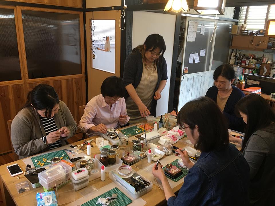 Making Miniature Food at a Popular Artist’s Atelier!